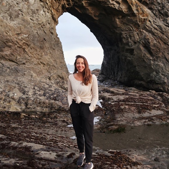 Meet your Posher, Lindsay - Picture 1 of 1